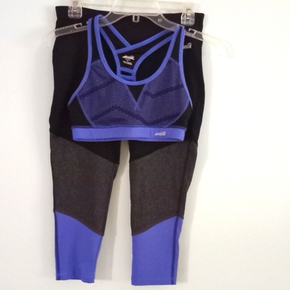 Avia Yoga Set